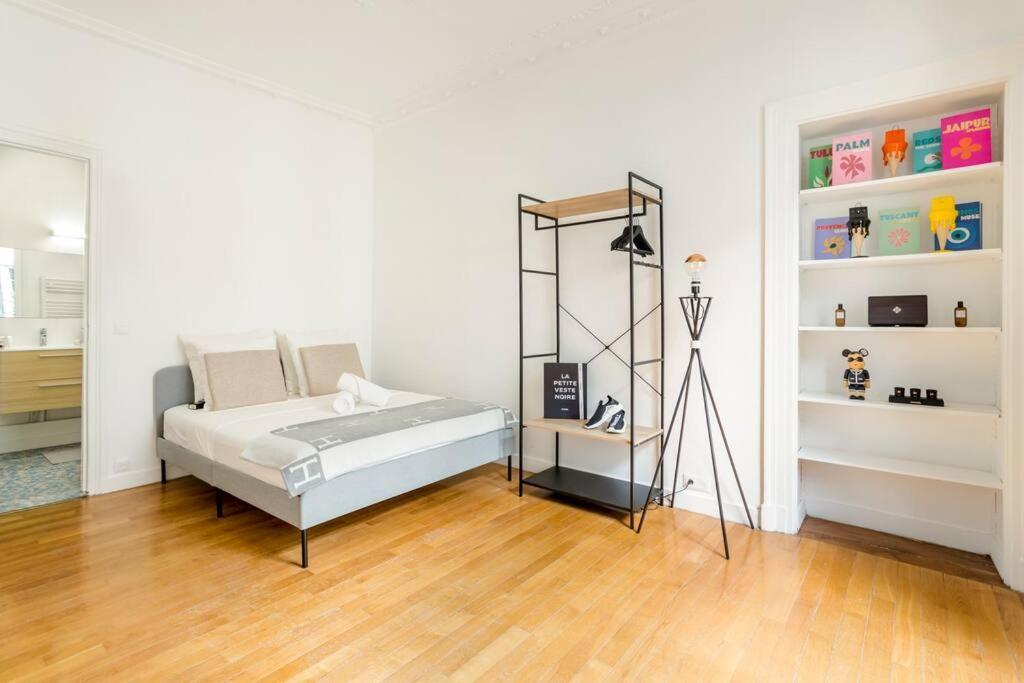 Sleepoo - Paradise 6 Париж Экстерьер фото
